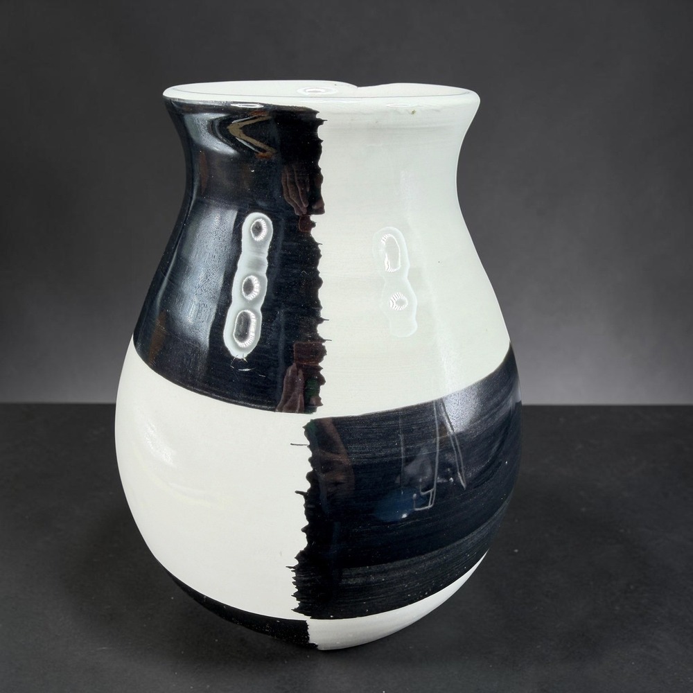 Bitossi Italy Vase Black White Color Block Mid Century Modern  Pottery 8" READ